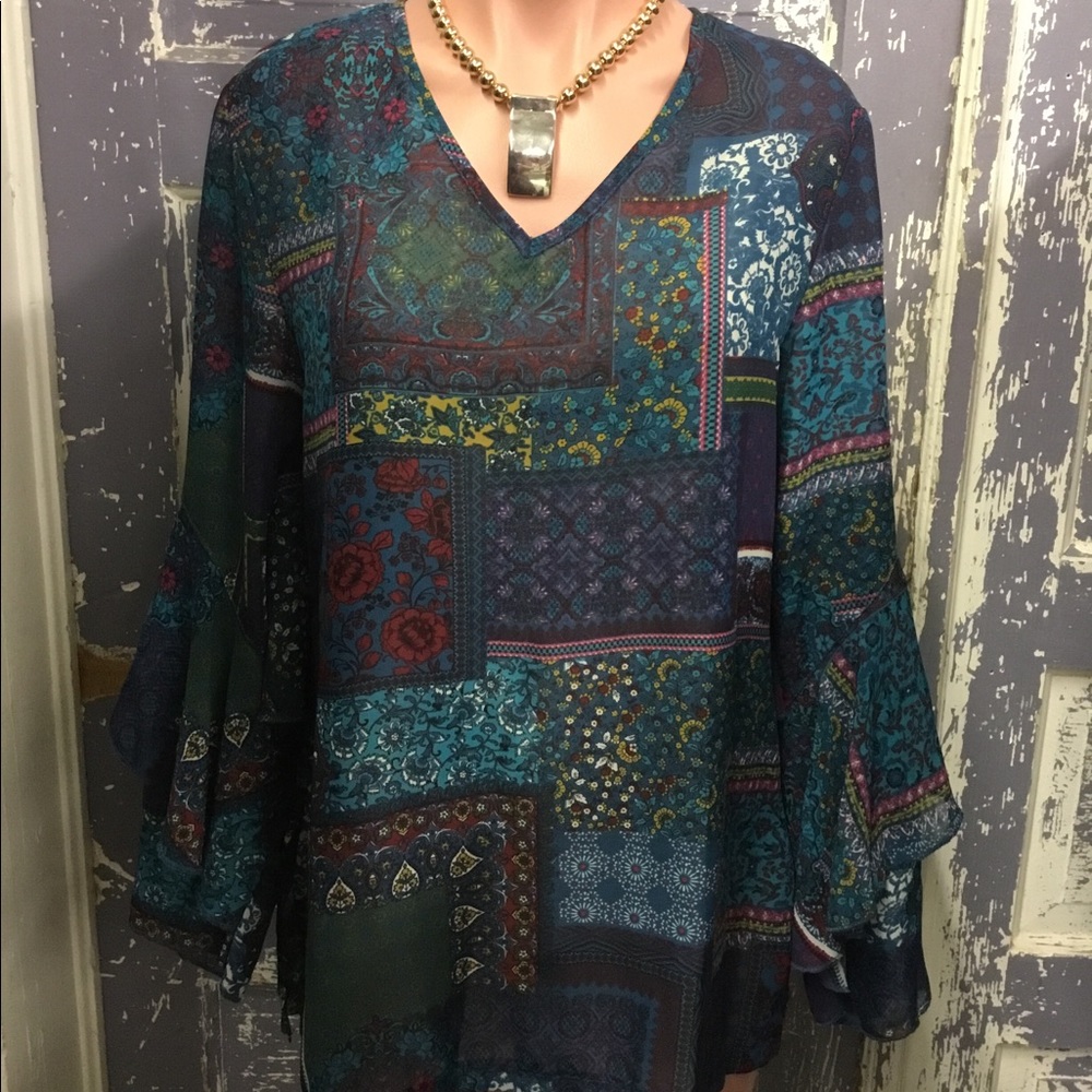 Beautiful Teal Blouse